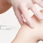 Bambini vaccinati in Campania, aumenta copertura su Esavalente e Trivalente