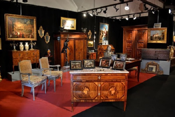 Antiquariato, ecco come valutare l’acquisto di alcuni oggetti