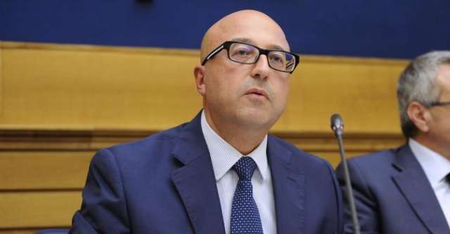 Campania, il sottosegretario Cesaro presenta progetto  Aereoporto Archeologico: ''intercettiamo flussi turistici''