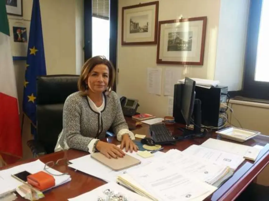 Porto, Di Scala (FI): ''Sul transito auto da e verso le isole trovare soluzione ragionevole''