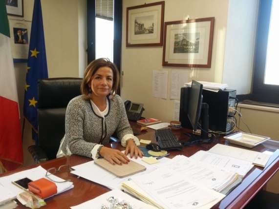 Porto, Di Scala (FI): ''Sul transito auto da e verso le isole trovare soluzione ragionevole''