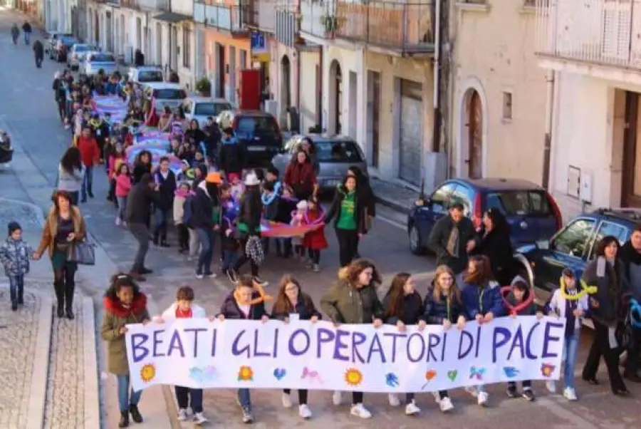 San Lorenzo Maggiore, grande successo per la Festa della Pace - ECCO LE FOTO