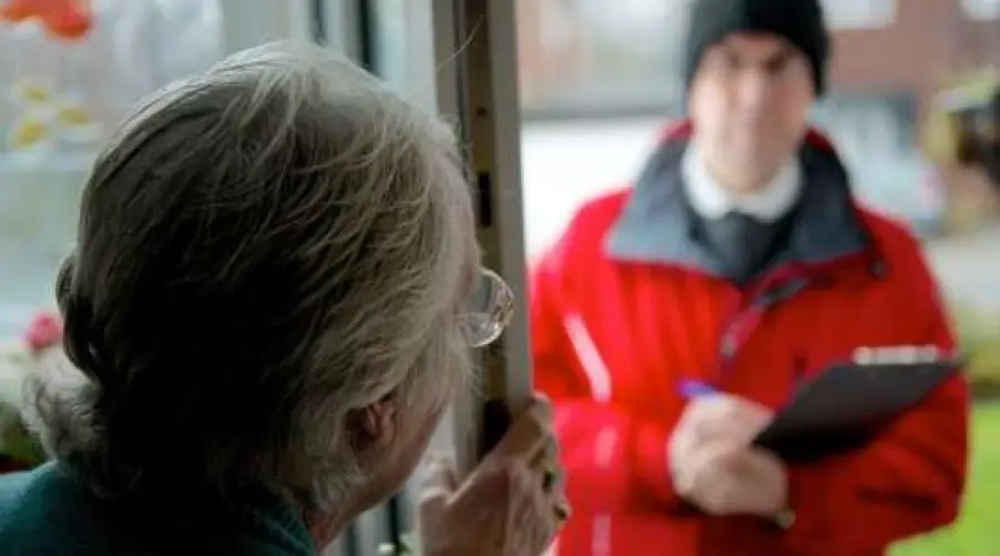 Truffava anziane: arrestato dalla Polizia